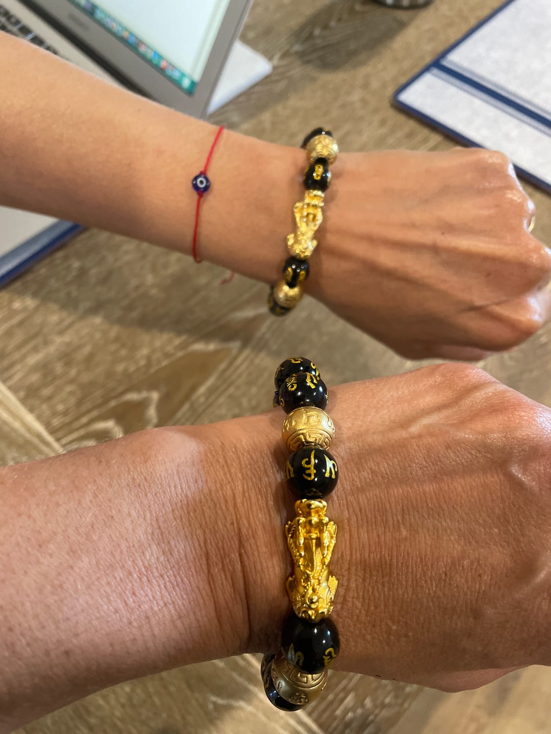 Customer photo review of Buddha Stones FengShui PiXiu Obsidian Wealth Bracelet