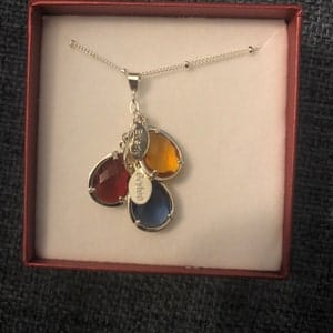 Customer photo review of "The Danique Necklace" Mother's Cascade Necklace with Kid's Name and Birthstones, 925 Sterling Silver or 14k Gold Filled, Mother's Day Gift for Mom