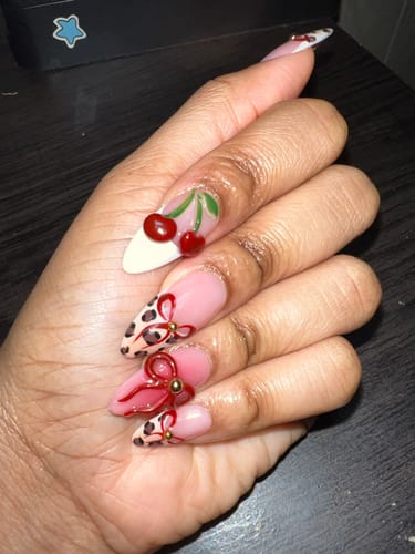 Customer photo review of Sweet Cherry