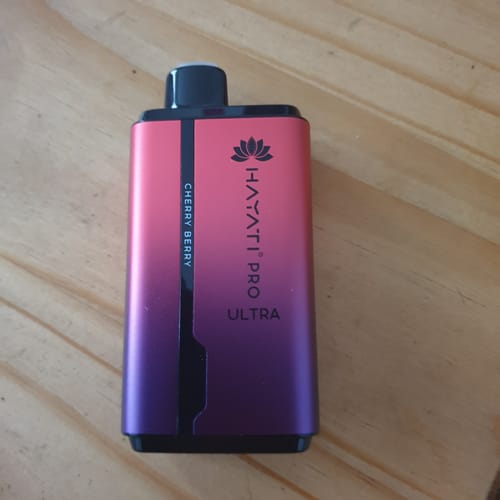 Customer photo review of Hayati Pro Ultra 15000 Puffs Disposable Vape