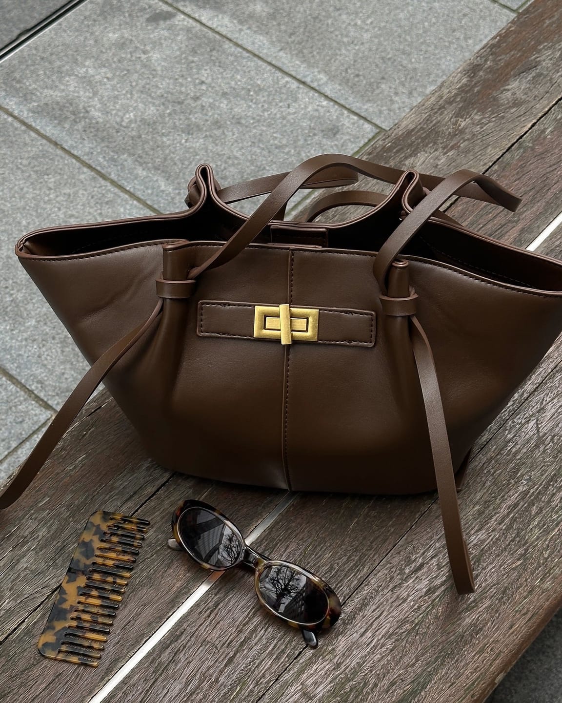 Customer photo review of Gerda Shopper Bag