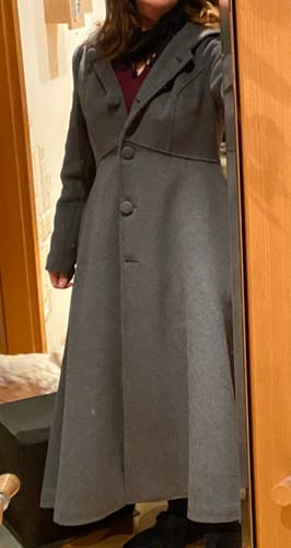 Customer photo review of Black hooded maxi coat for winter 1839#