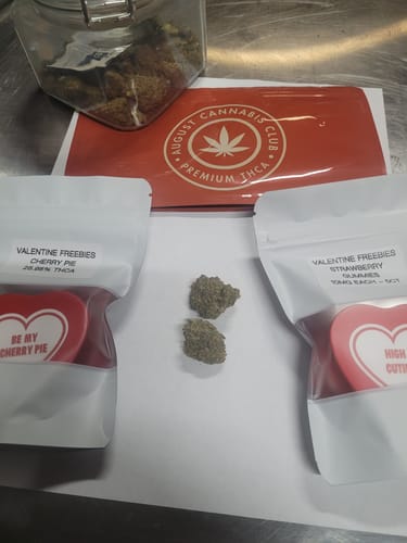 Customer photo review of Space Junkie