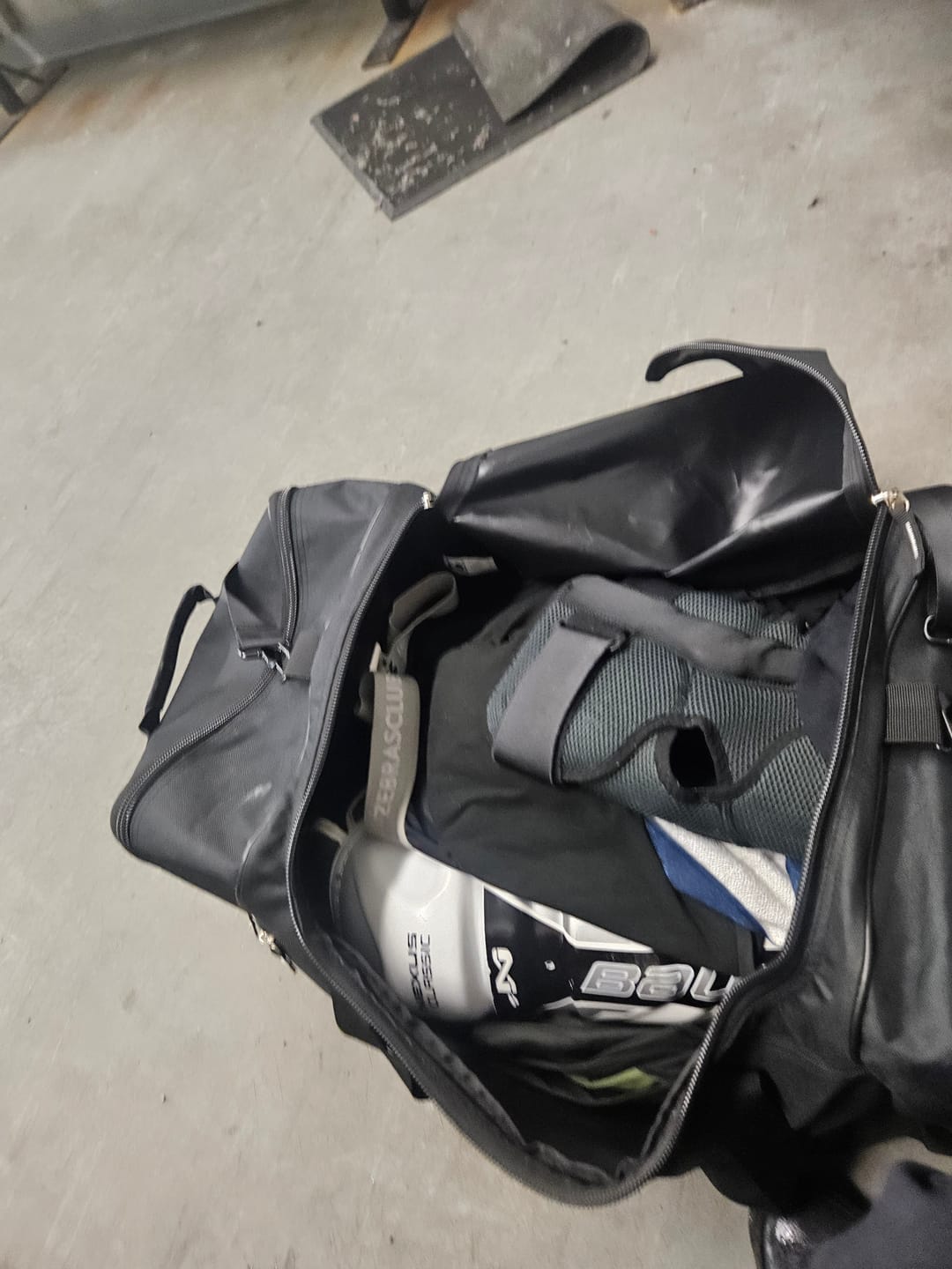 Customer photo review of ZB1 HOCKEY REFEREE BAG