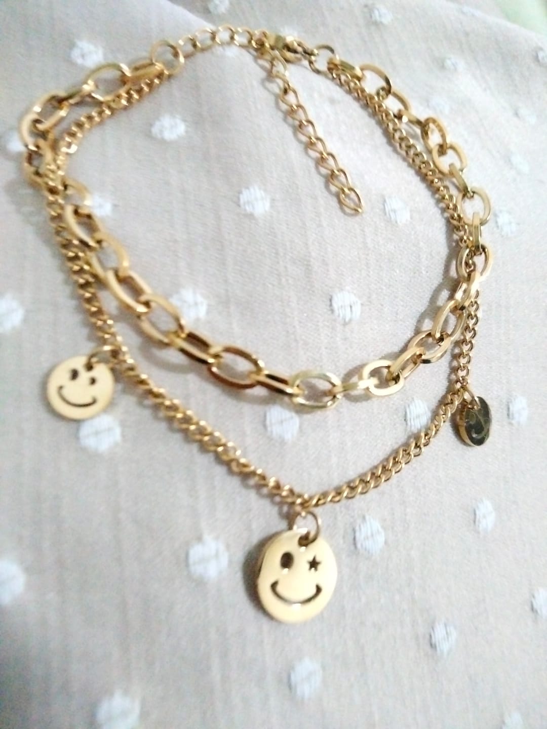 Customer photo review of Pulsera Smiley