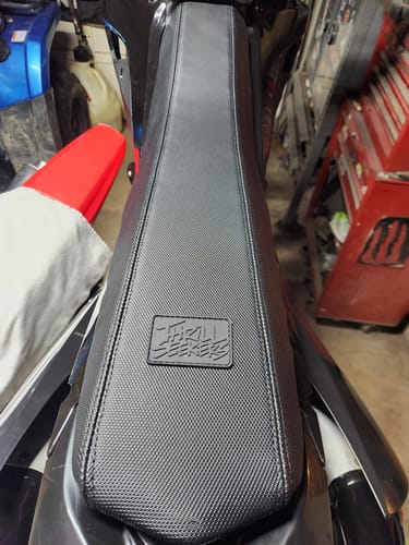 Customer photo review of Custom Seat Cover: 2021 Honda CRF250R