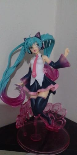 Customer photo review of Authentic Hatsune Miku Anime Figure – Highly Detailed Collectible Model