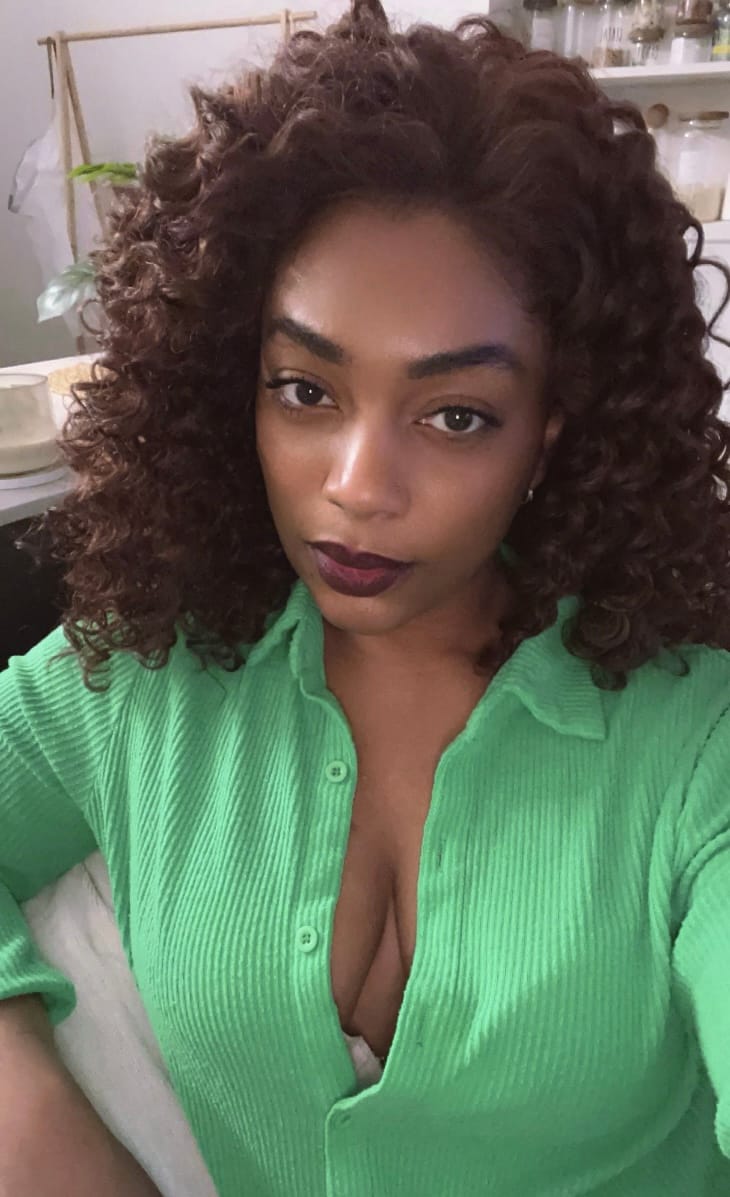 Customer photo review of Sensationnel Dashly HD Lace Front Wig - UNIT 45 - Pre-Plucked