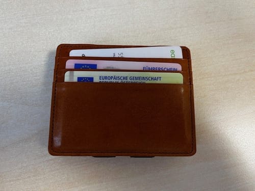 Customer photo review of Flap Boy - Magic Wallet with Coin Pocket