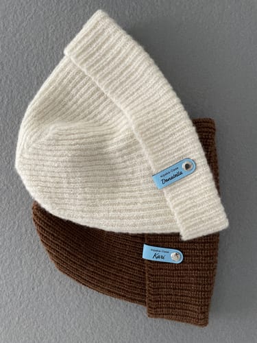 Customer photo review of Personalisierte Labels mit Chicago Screws - Kunstleder-Label mit Schrauben