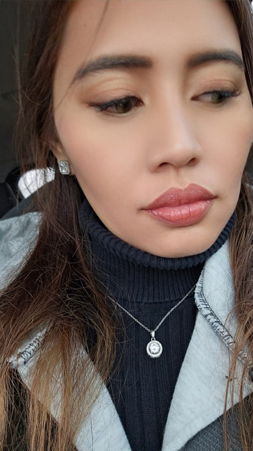 Customer photo review of Elite Sandy Gray Prescription Colored Contact Lenses
