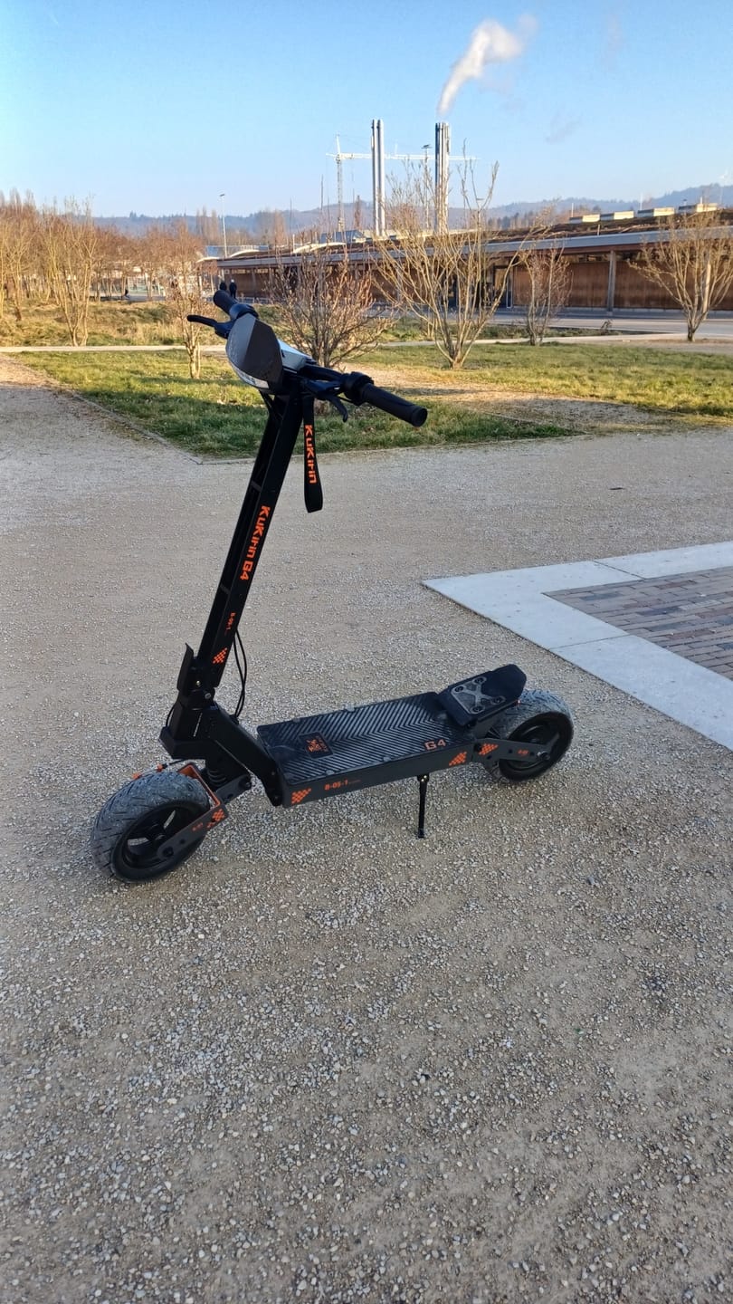 Customer photo review of KuKirin G4 Electric Scooter