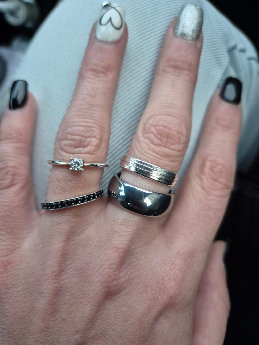 Customer photo review of Anillo Circonita Solitaria