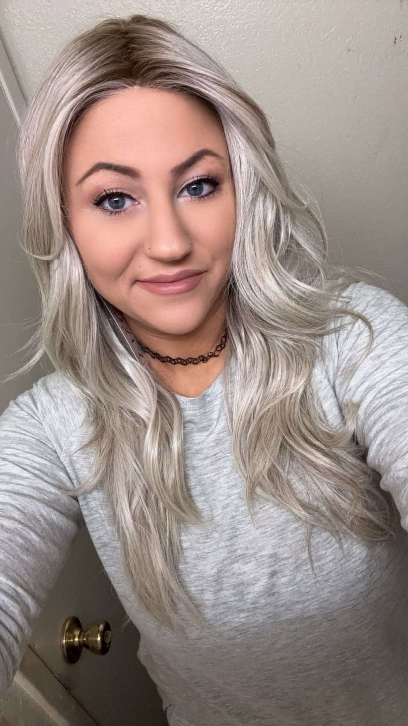 Customer photo review of LIVING LEGEND - Stone Blonde