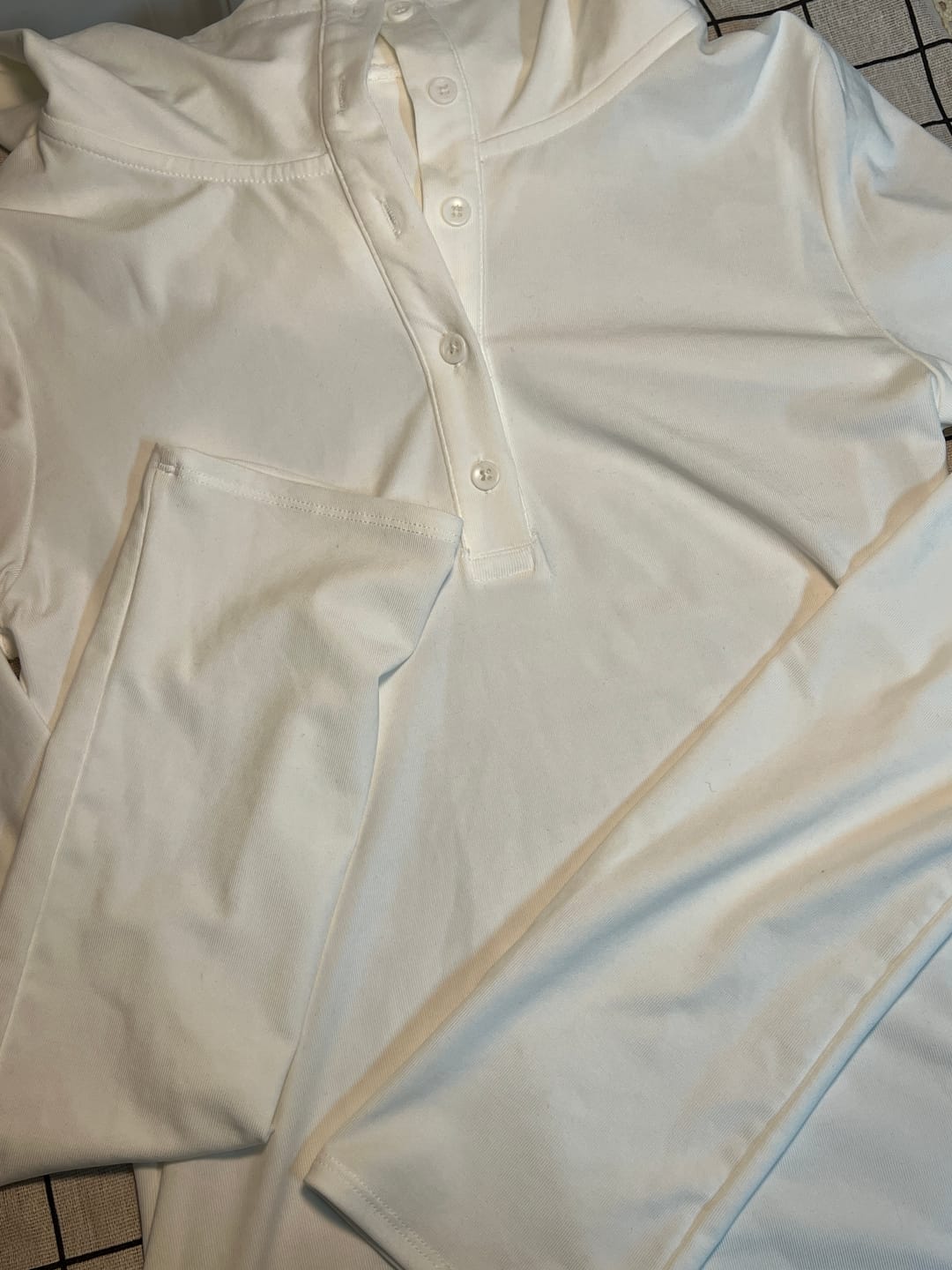 Customer photo review of WARDEN EDGE Sculpted Hooded Top