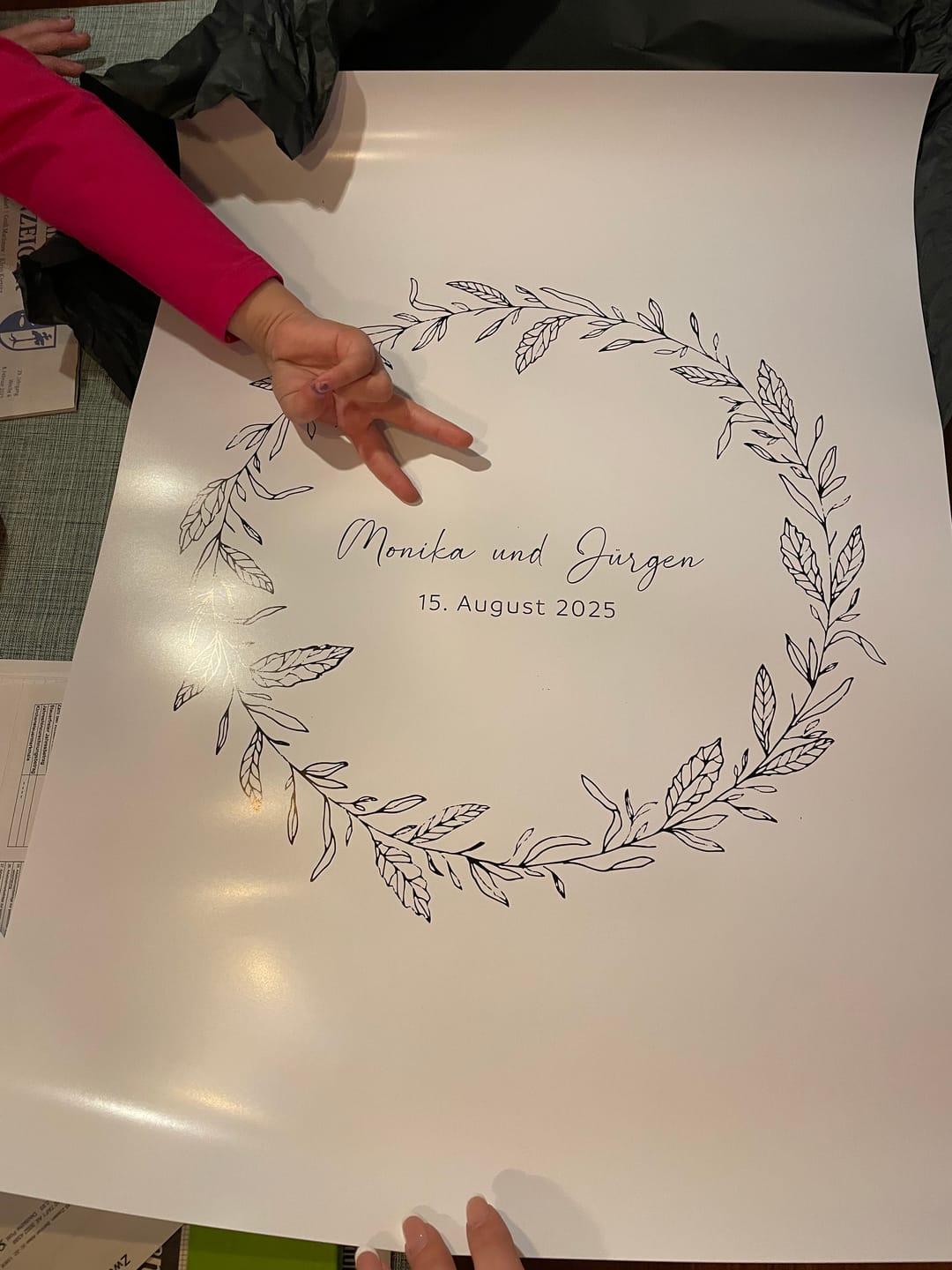 Customer photo review of Personalisierbares Fingerabdruck-Poster Kranz