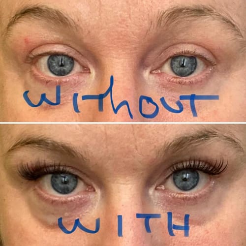 D N. review of GRACE Self-adhesive Cluster Lashes image 1 out of 2