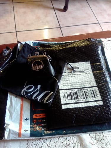 Customer photo review of Black Era Fashion Coin Purse