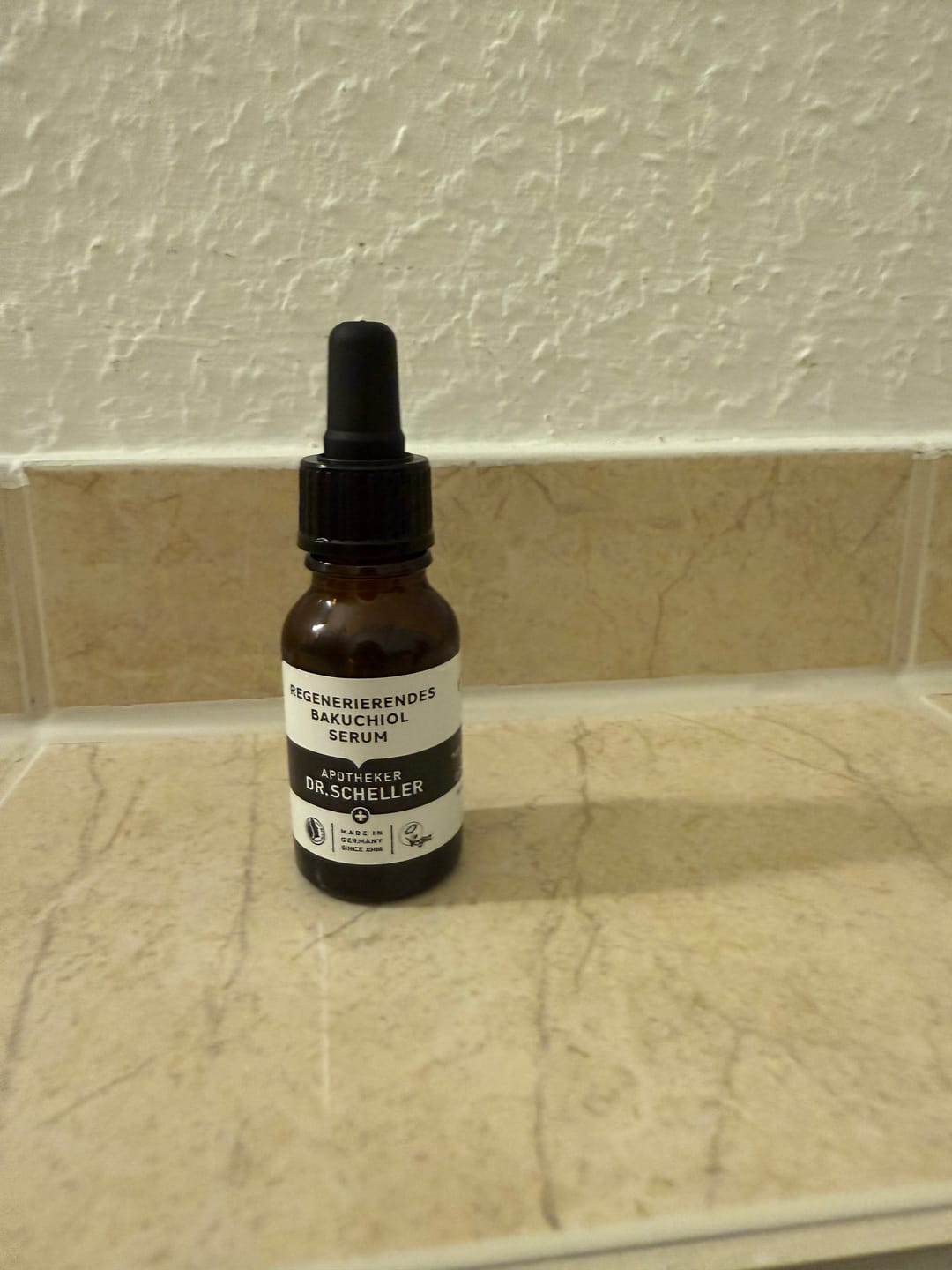 Customer photo review of REGENERIERENDES BAKUCHIOL SERUM