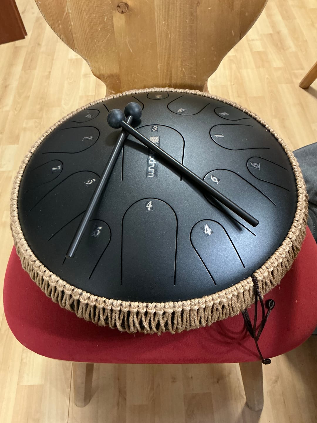 Customer photo review of Sonodrum Zungentrommel - "Premium" - Handgefertigt - 35,5cm - 15 Zungen - C-Dur