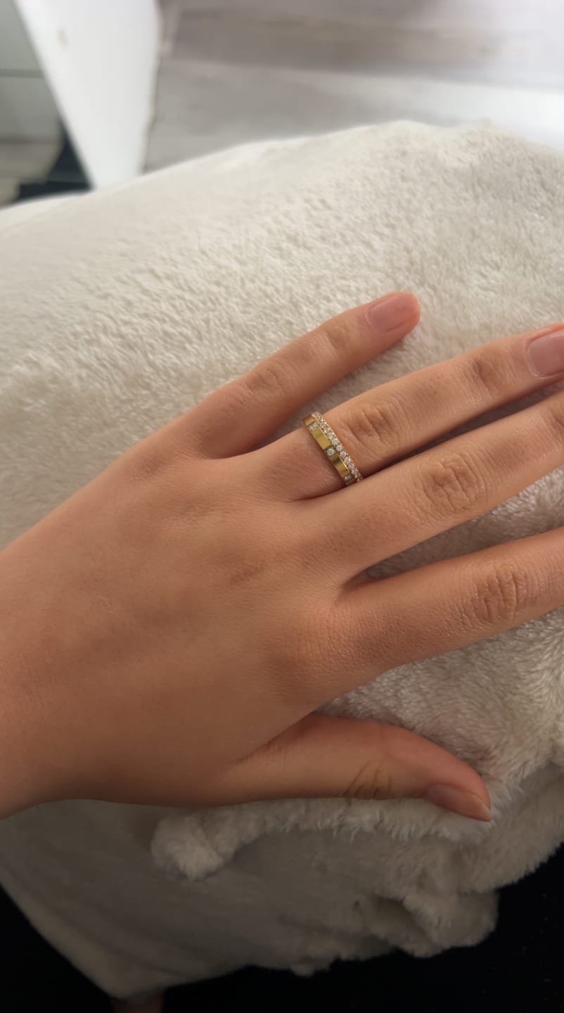 Customer photo review of Lola Ring | 18K vergoldet