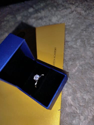 Customer photo review of ANILLO COMPROMISO PROMESA DIAMANTE MOISSANITA PLATA 925