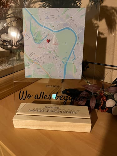 Kundenbewertung mit Foto zu "Unser Ereignis" - Personalisierte Acryltafel