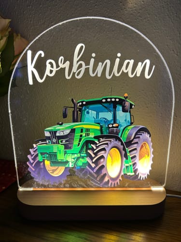 Customer photo review of Traktor Nachtlicht mit eigenem Namen