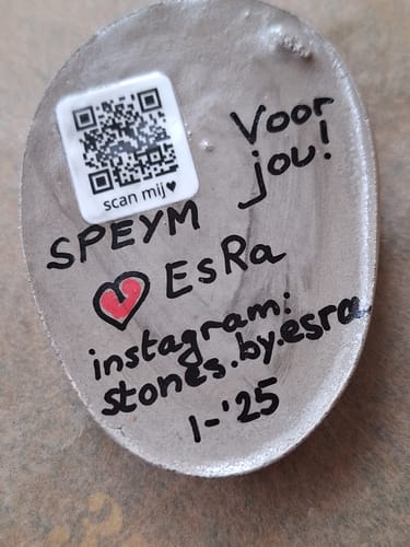 Customer photo review of QR Codes voor de Happy Stone App
