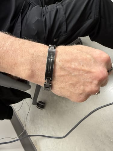 Customer photo review of 'For The Fallen' Arlington Magnetic Bracelet: Helps Pair Veterans With A Service Dog Or Shelter Dog