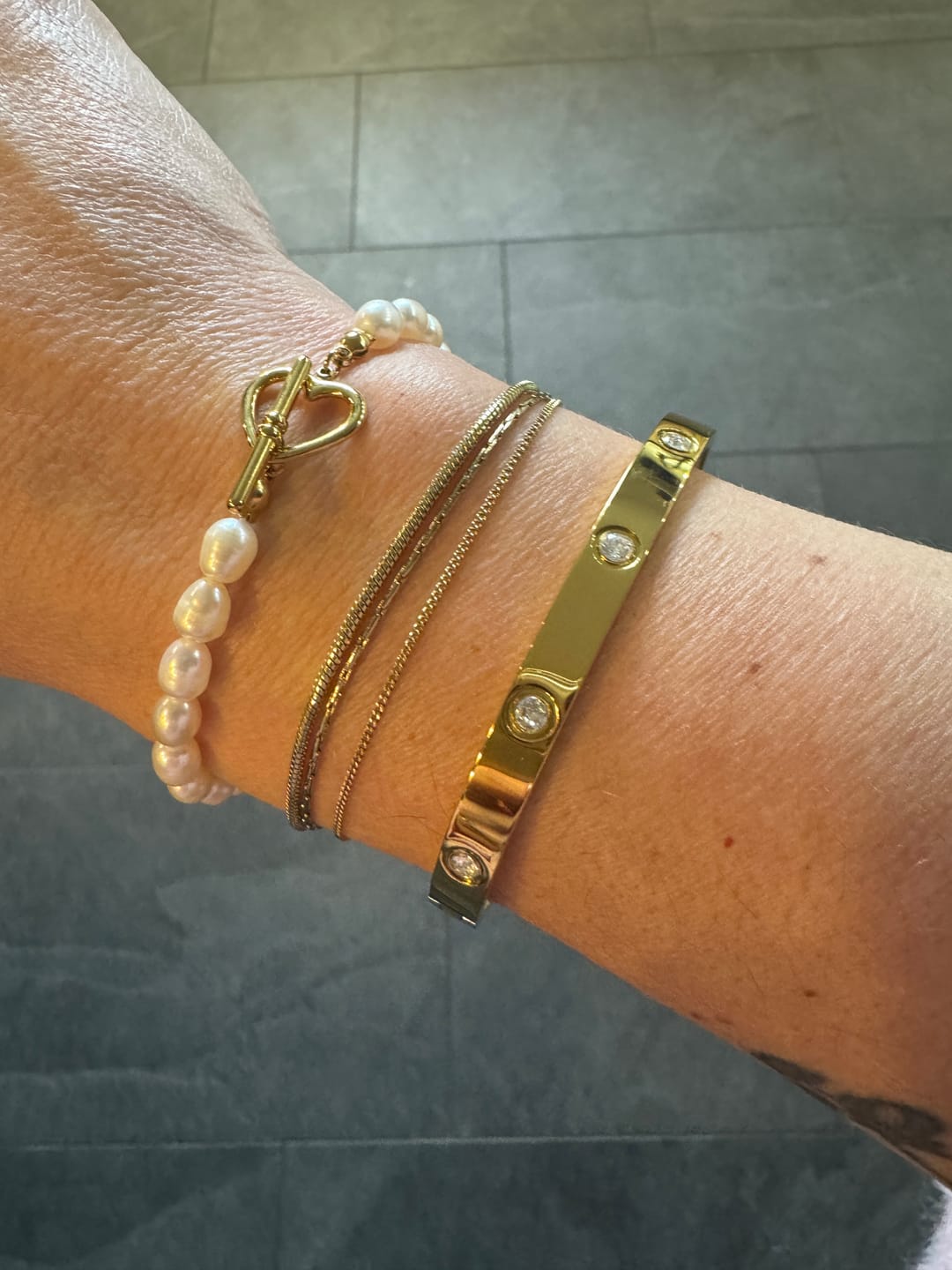 Customer photo review of Arianna Armreif | 18K vergoldet