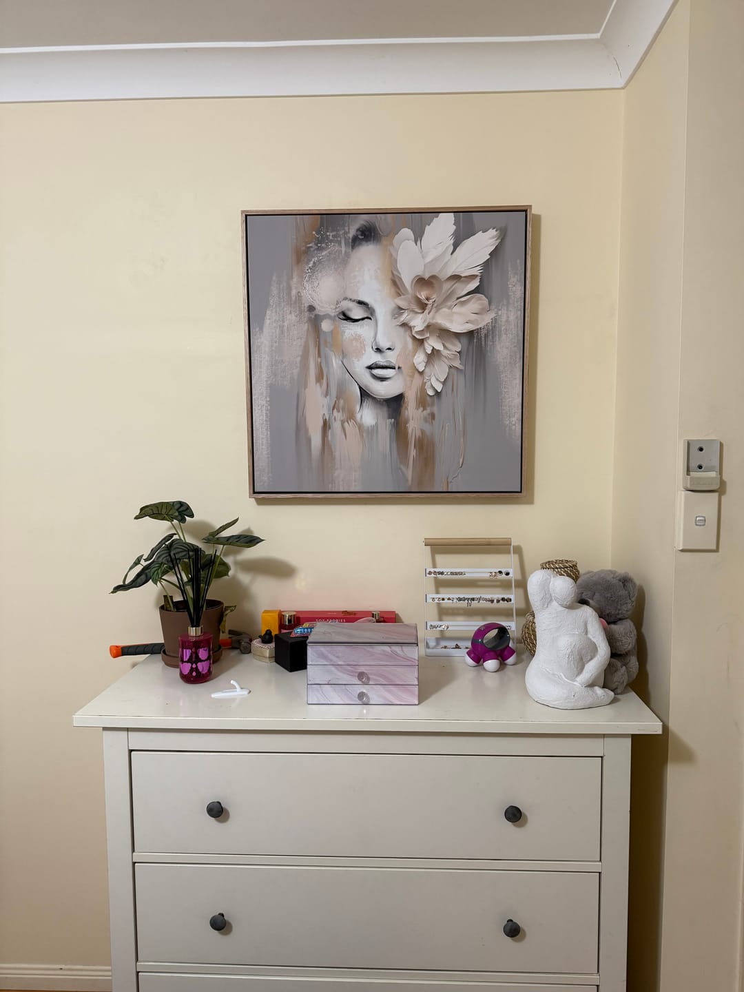 Customer photo review of Beige Petal , By Bella Eve