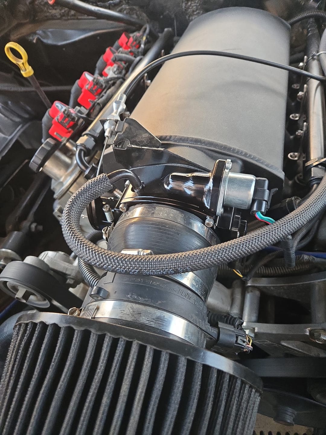 Customer photo review of ICON 102/105mm Cable Drive Throttle Body (Black) w/ Interchangeable Connection