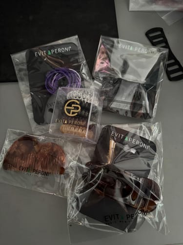 Customer photo review of Fish Hair Claw
