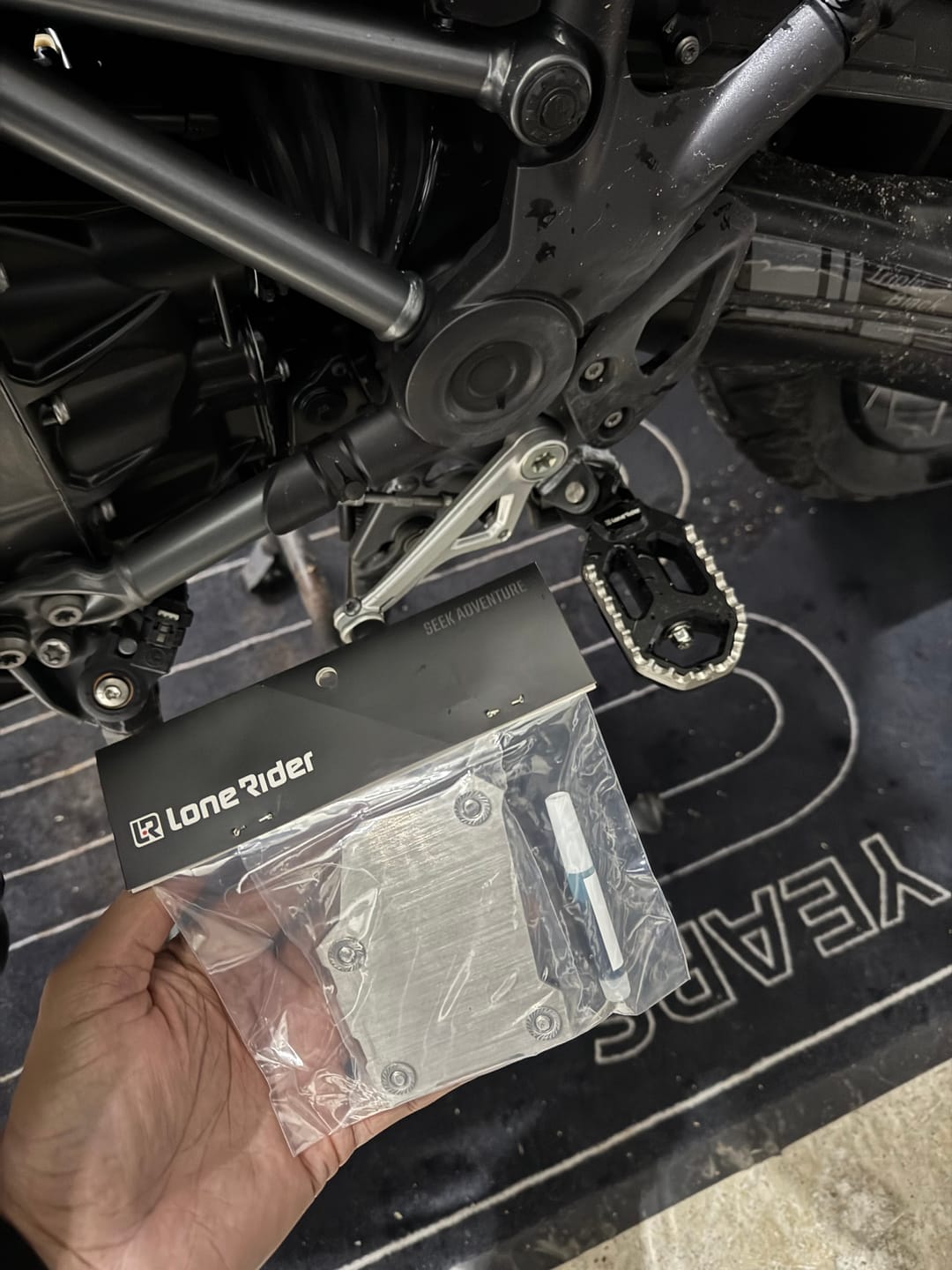Customer photo review of Side Stand Foot Extension BMW R1200/1250GS/Adventure