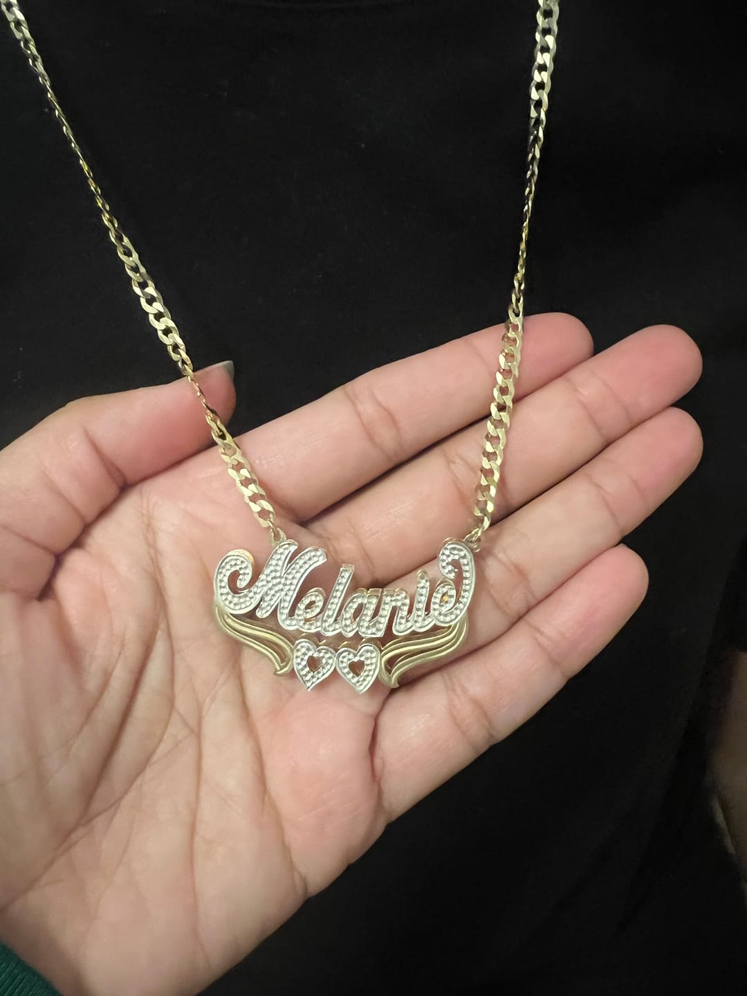 Customer photo review of Double Plated Nameplate Necklace "Bianca"