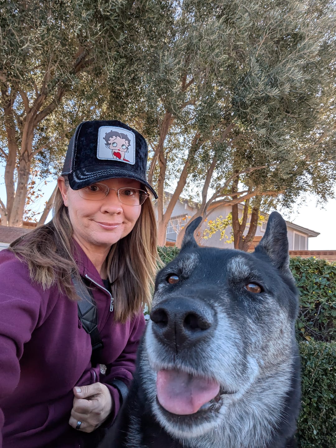 Customer photo review of OVERLORD X Betty Boop: Shy Betty Trucker Cap