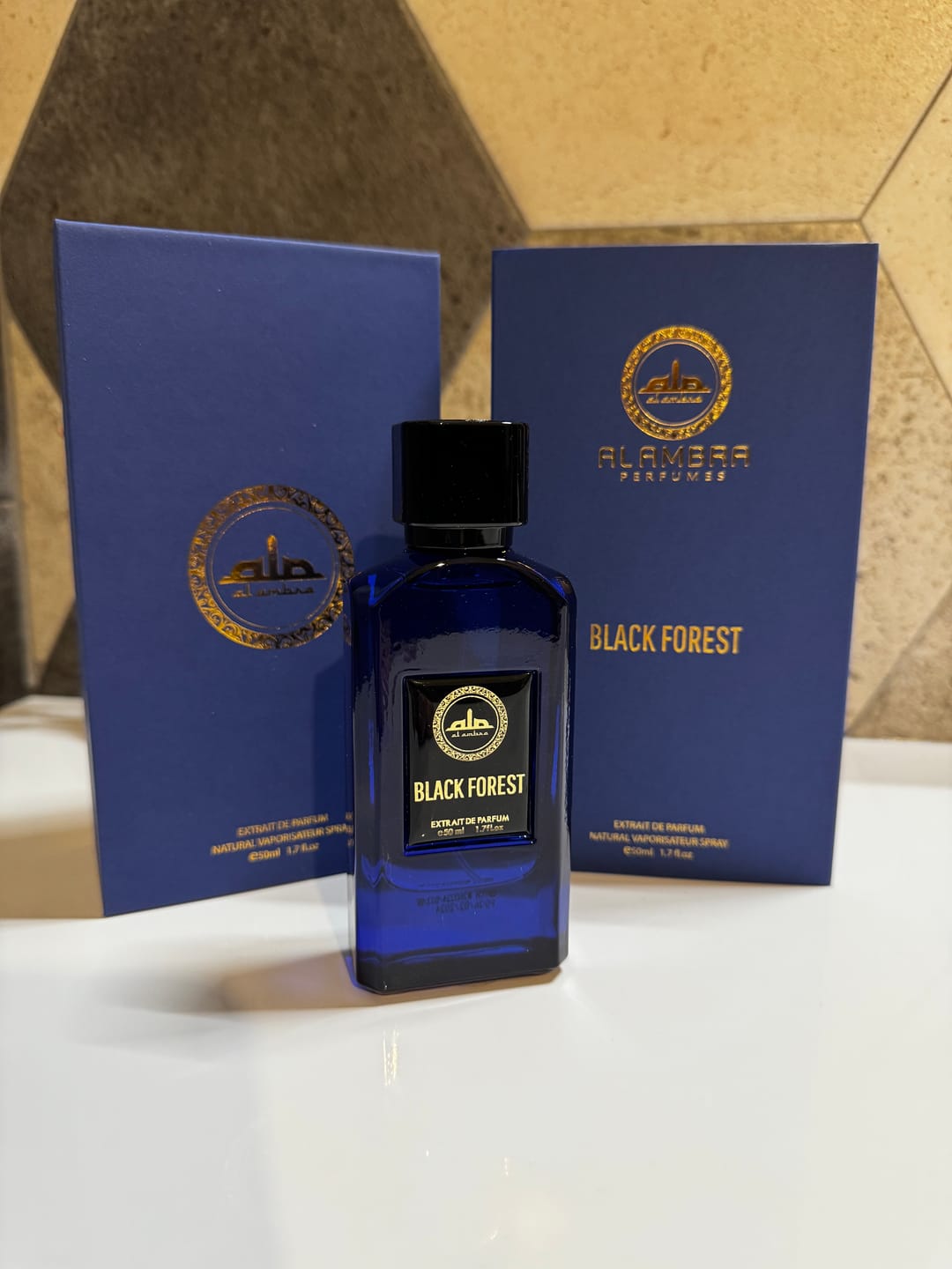 Customer photo review of AL AMBRA - BLACK FOREST