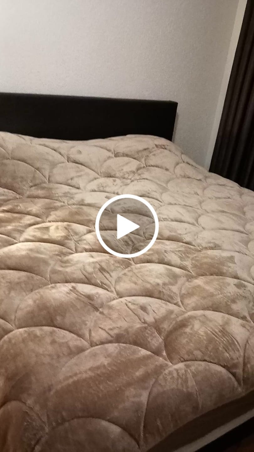 Customer video review of Dekbed Zonder Overtrek Velvet™ Taupe / Grey