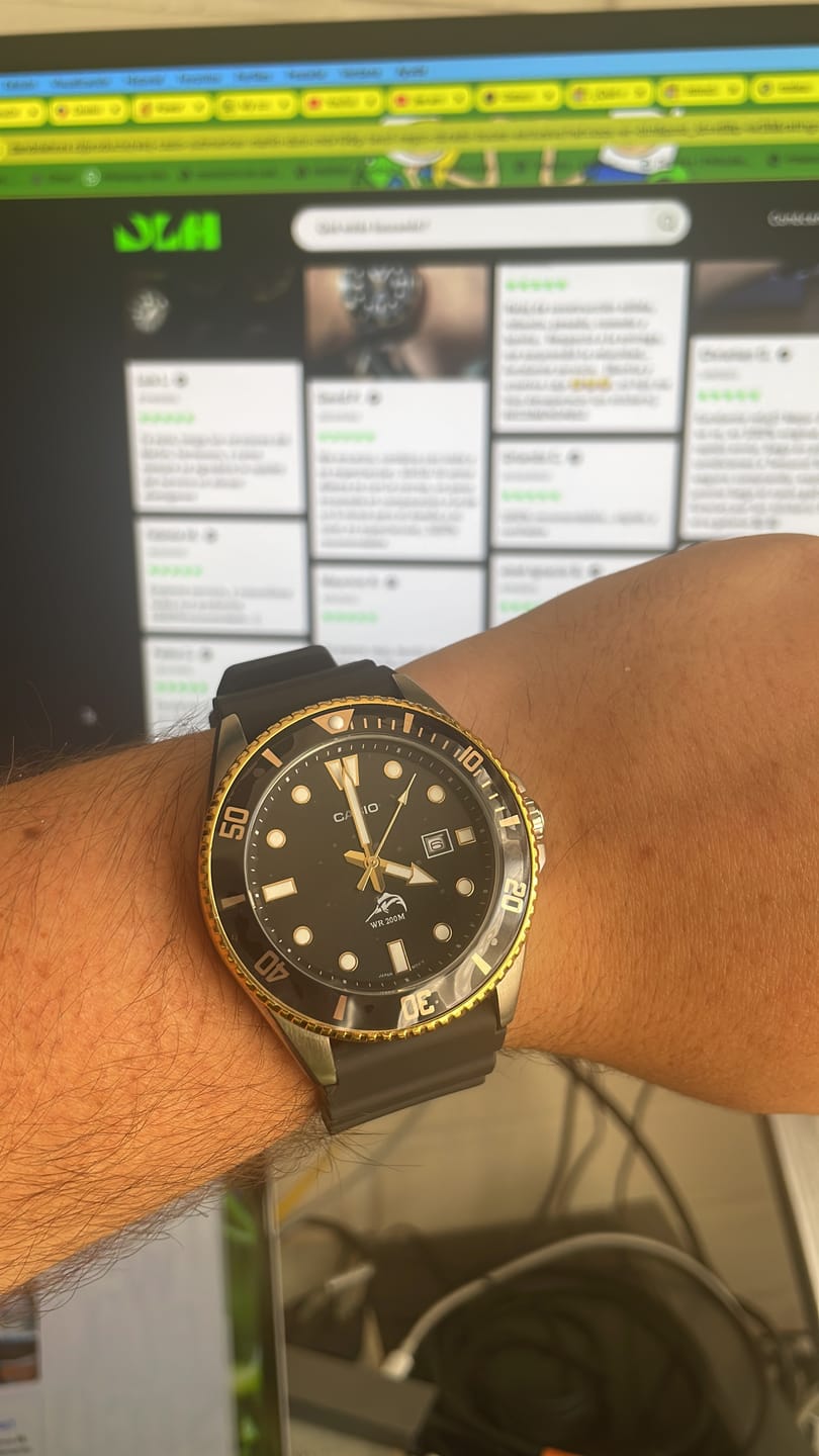 Customer photo review of Reloj Casio Submariner Marlin Duro MDV106G-1AVCF Negro Dorado Buceo