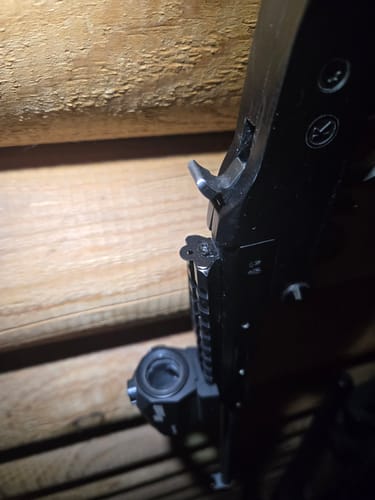 Customer photo review of Little Badger 6.3 inches Picatinny rail with iron sights [WITHOUT the handguard]
