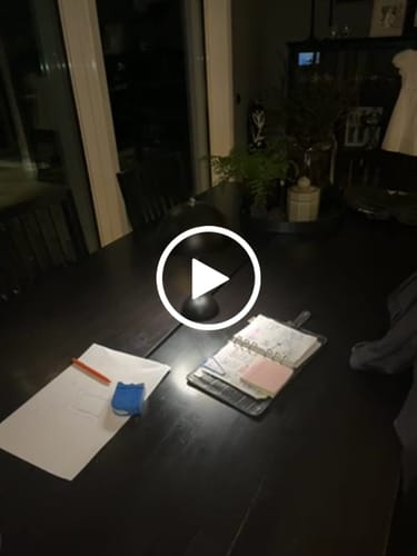 Customer video review of Bordslampa - Svamplampa Flowerbud - Batteridriven 5000 mAH
