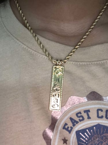 Customer photo review of Kokua Bundle | 20% OFF (3 Necklaces)