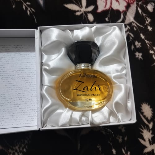 Customer photo review of ZAHR LIMITED EDITION