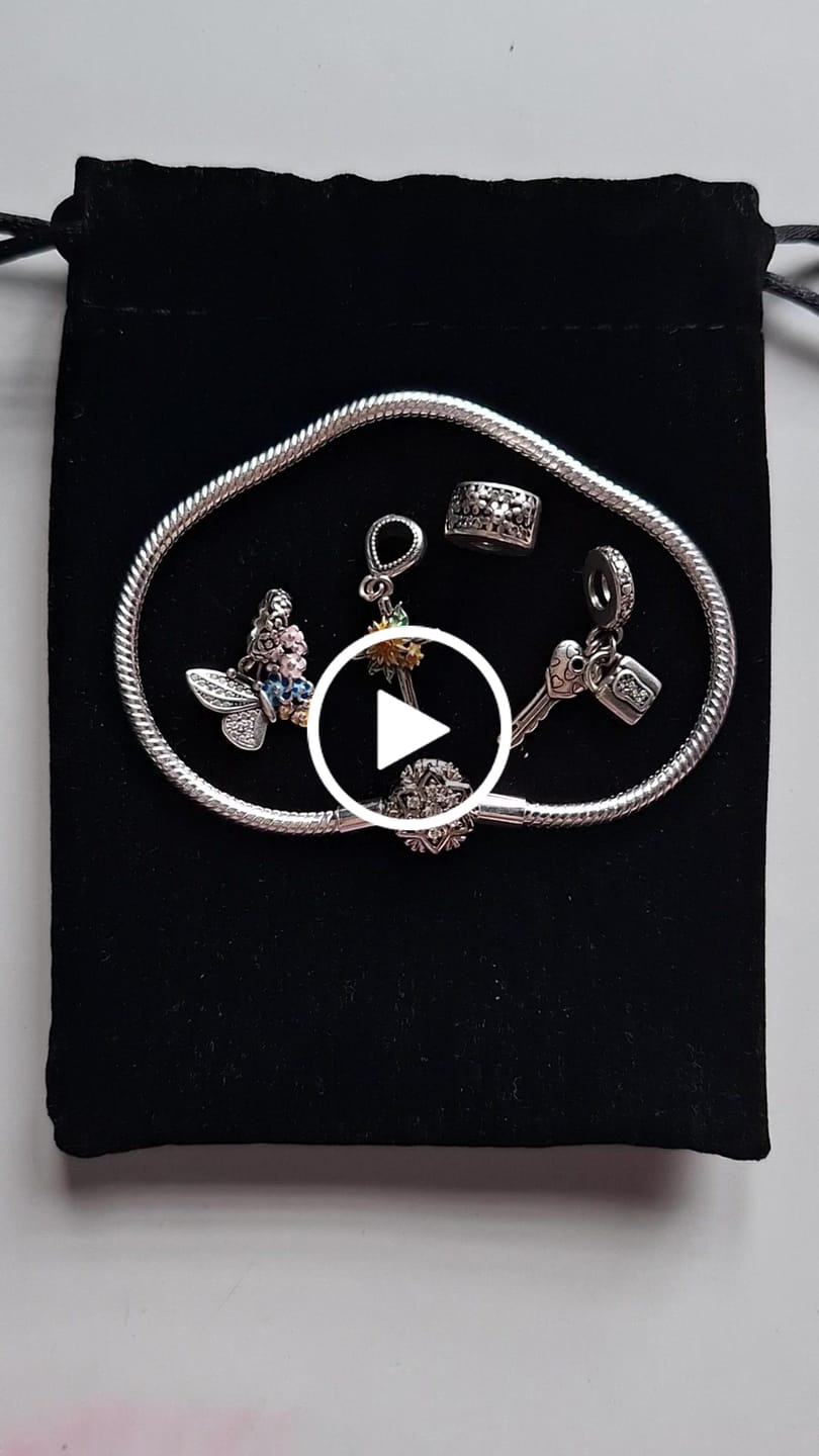 Customer video review of Pulsera Copo de Nieve