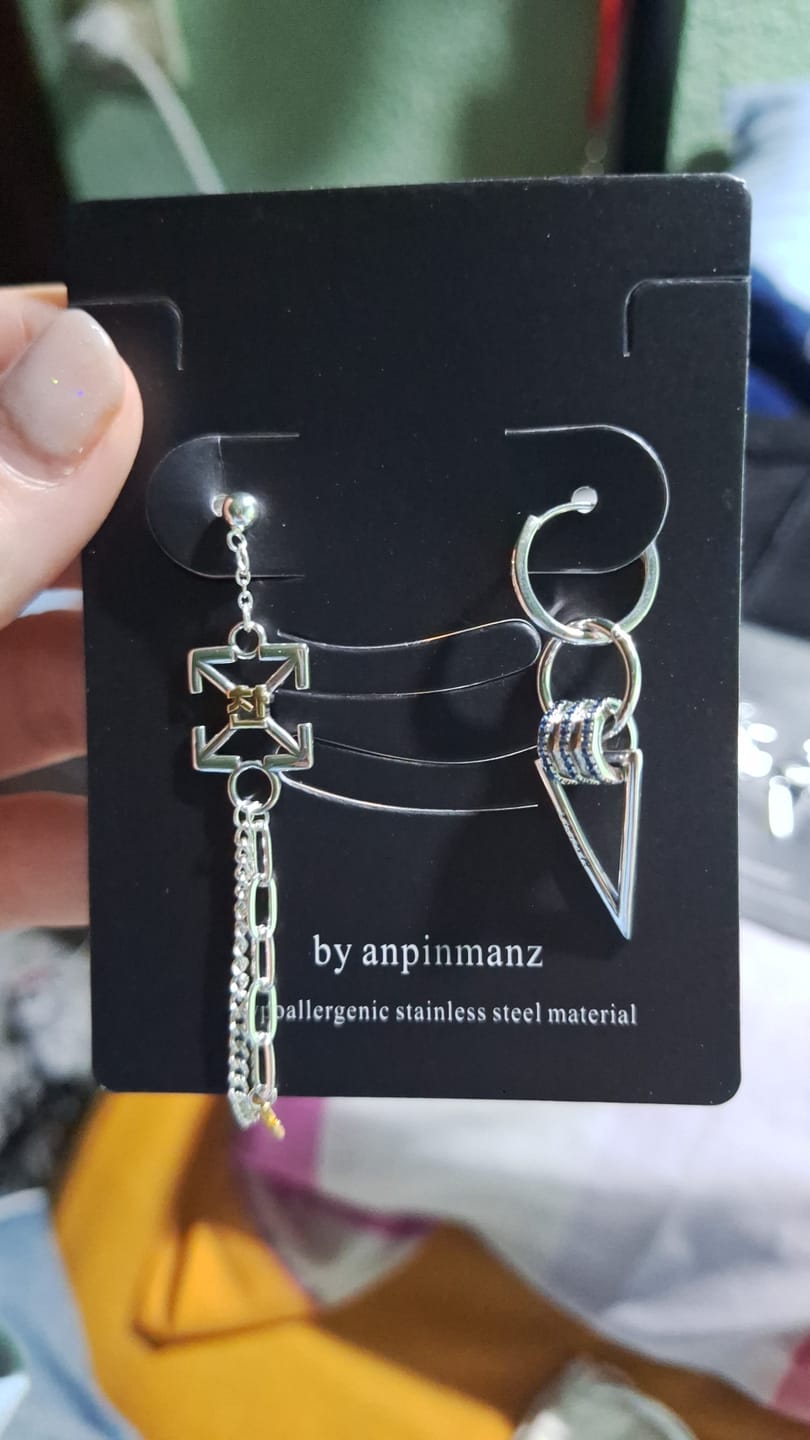 Customer photo review of Bangchan earrings
