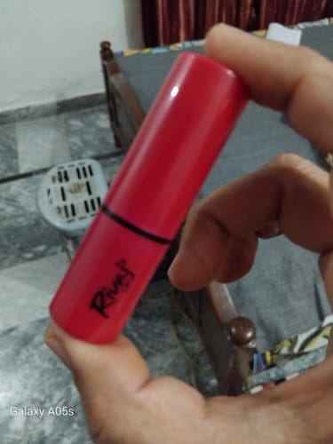 Customer photo review of Pure Matte Lipstick