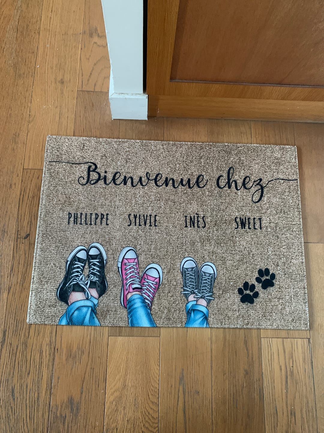 Customer photo review of Chaussures et pattes - Paillasson personnalisé