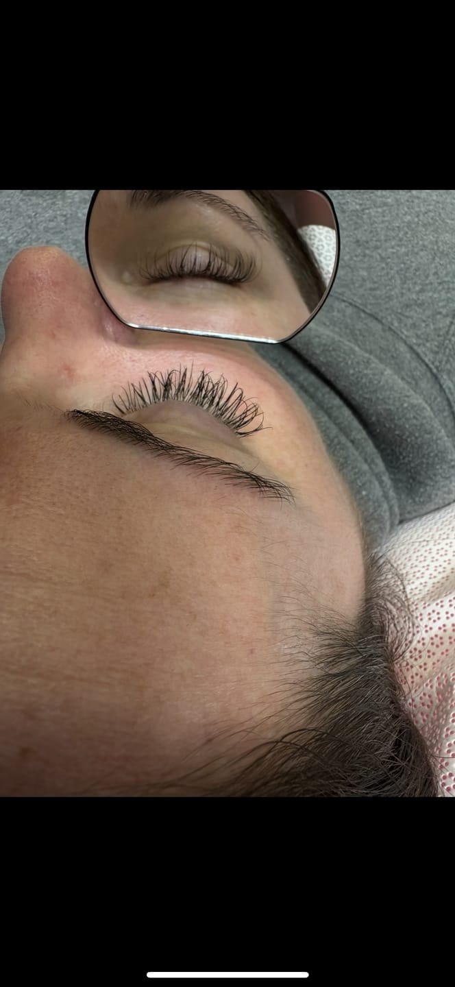 Customer photo review of Classic Lash Extensions 0.15mm