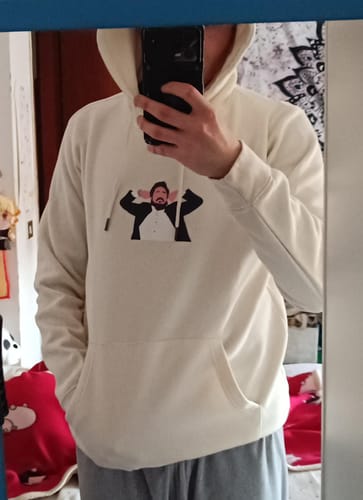 Daniele N. review of Hoodie PERCHÉ MI GIRANO I COGLIONI image 1 out of 1